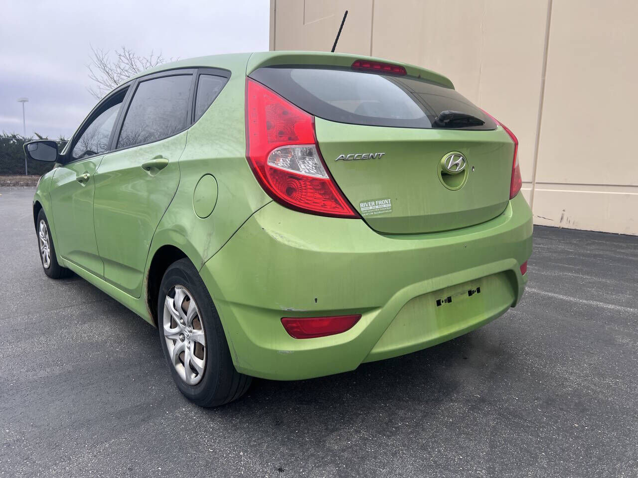 2014 HYUNDAI Accent