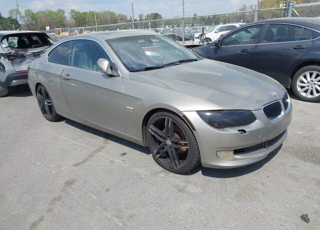 2011 BMW 3 Series