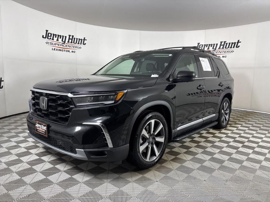 2023 HONDA Pilot