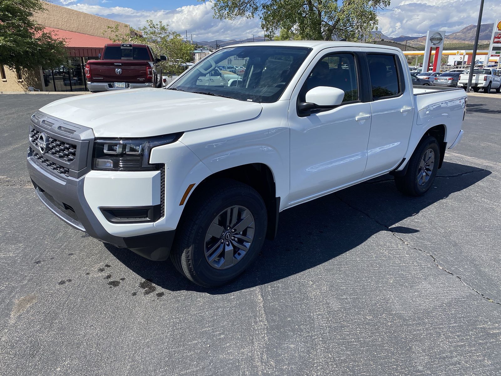 2026 NISSAN Frontier