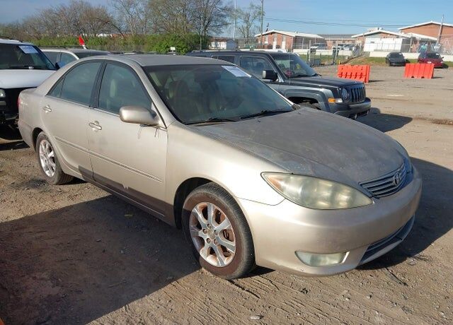 2006 TOYOTA Camry