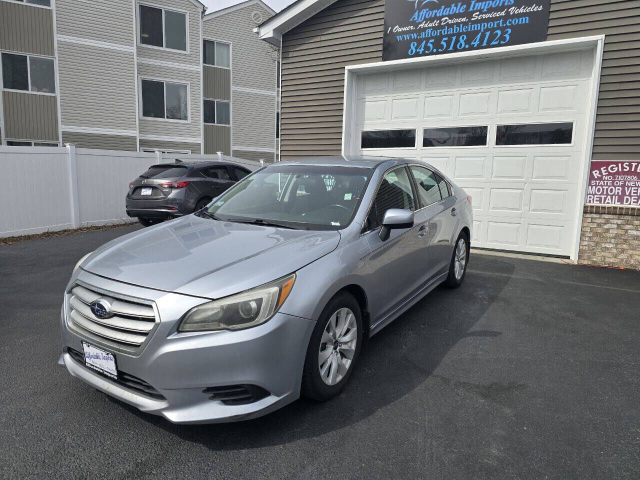 2016 SUBARU Legacy