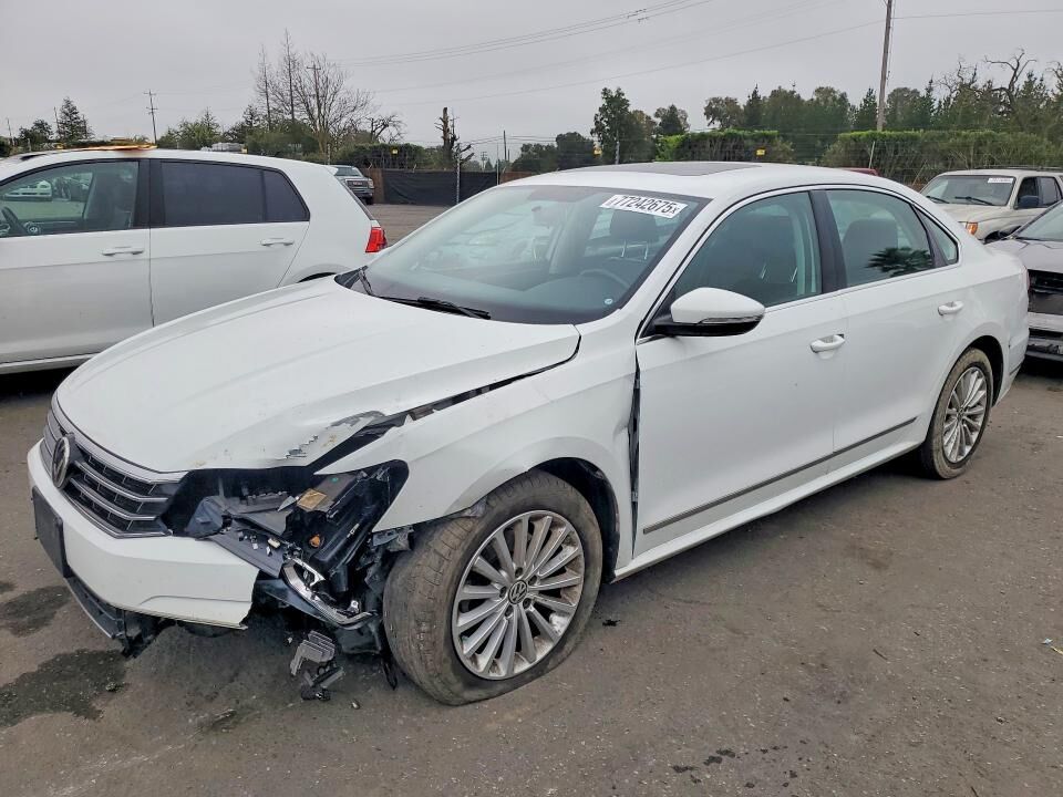 2017 VOLKSWAGEN Passat