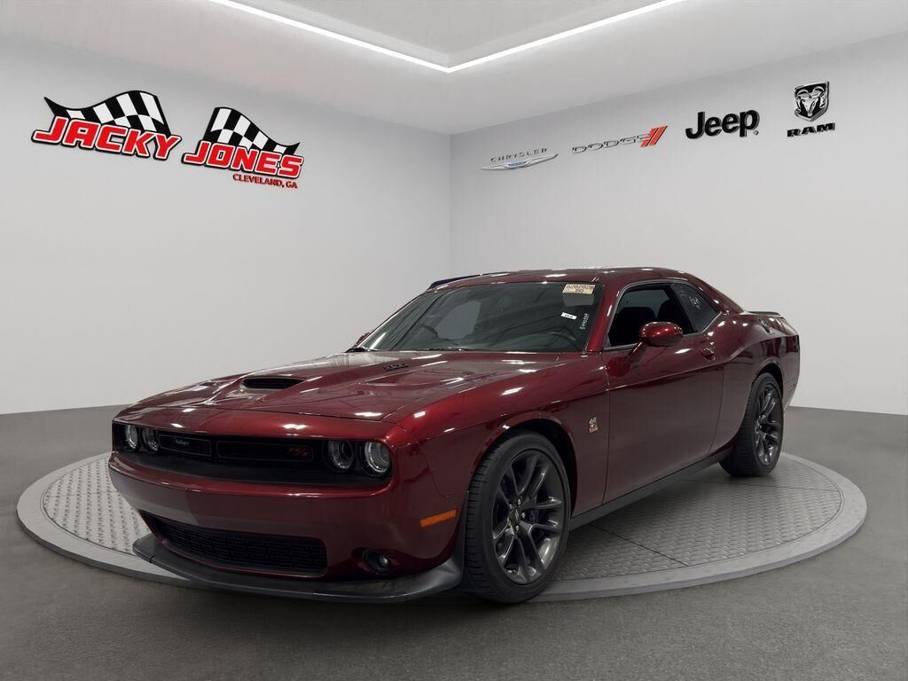2021 DODGE Challenger