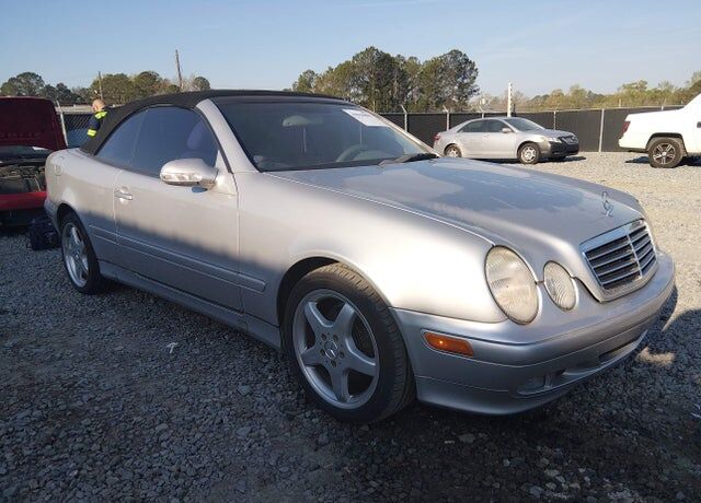 2002 MERCEDES-BENZ CLK-Class