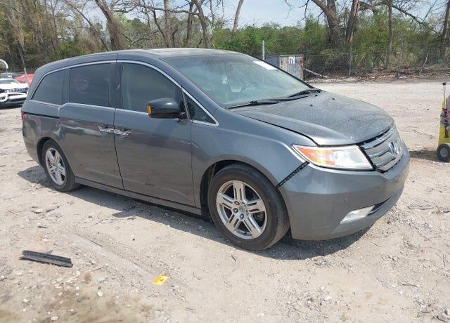 2011 HONDA Odyssey