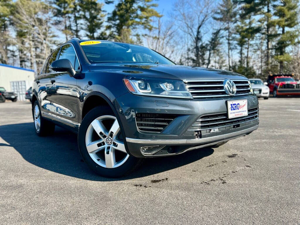 2015 VOLKSWAGEN Touareg
