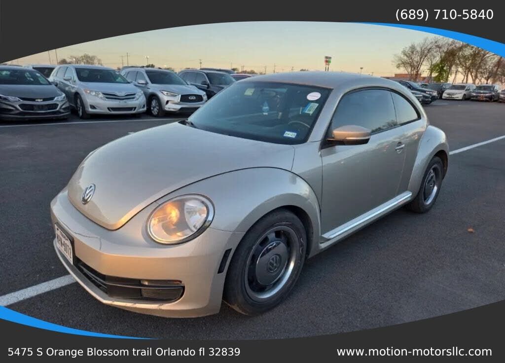 2012 VOLKSWAGEN Beetle