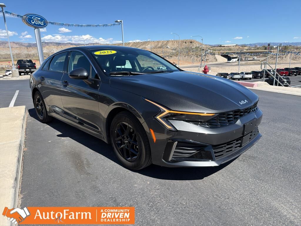 2025 KIA K5
