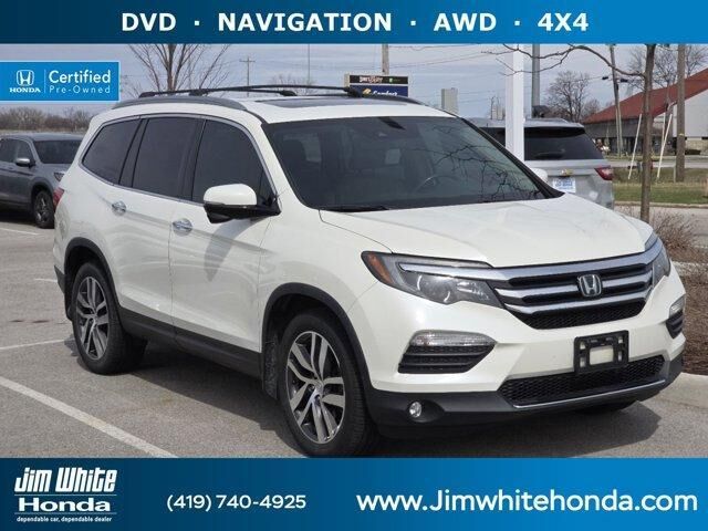2017 HONDA Pilot