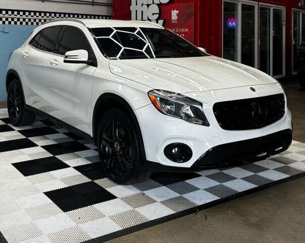 2019 MERCEDES-BENZ GLA-Class