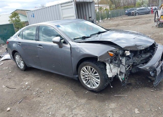 2014 LEXUS ES