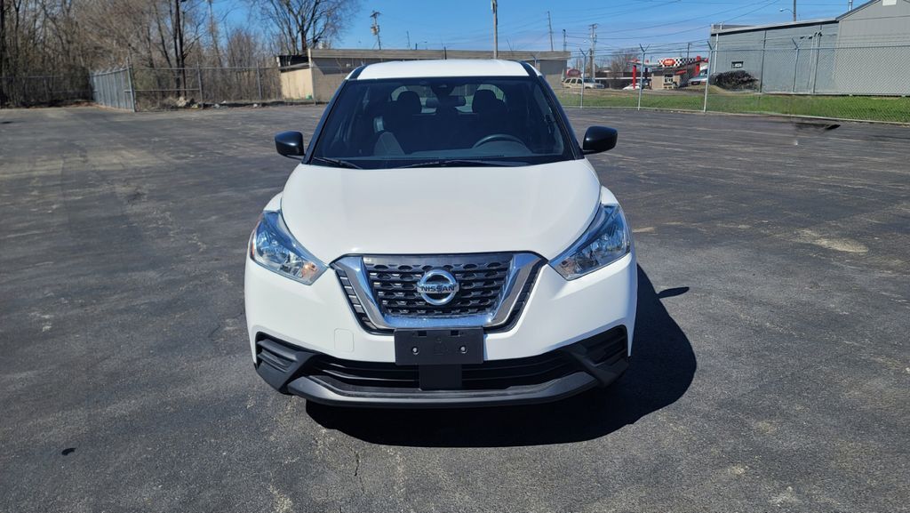 2020 NISSAN Kicks