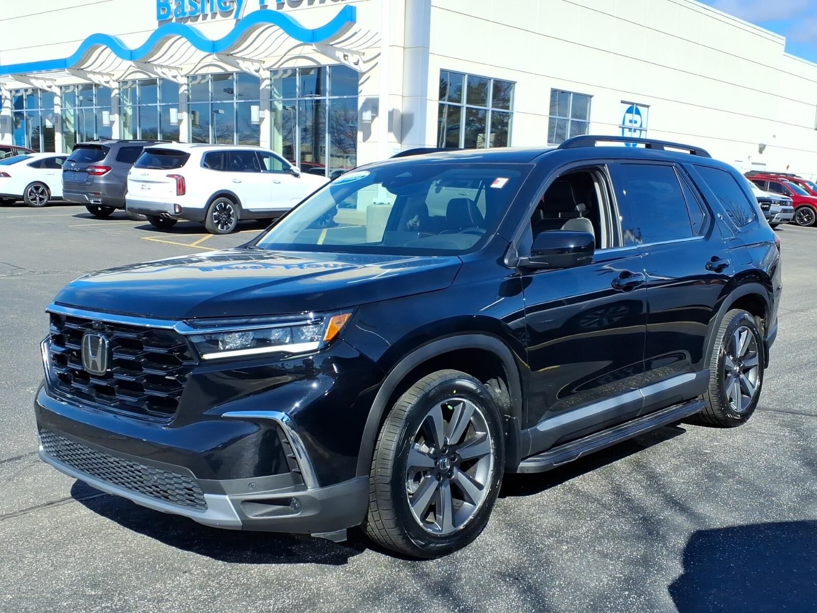 2023 HONDA Pilot