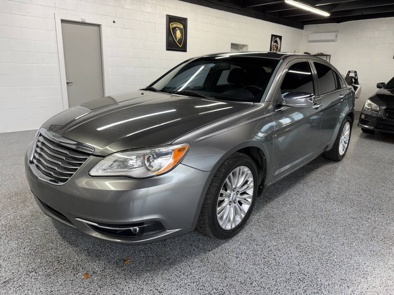 2013 CHRYSLER 200