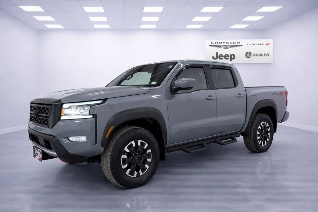 2024 NISSAN Frontier