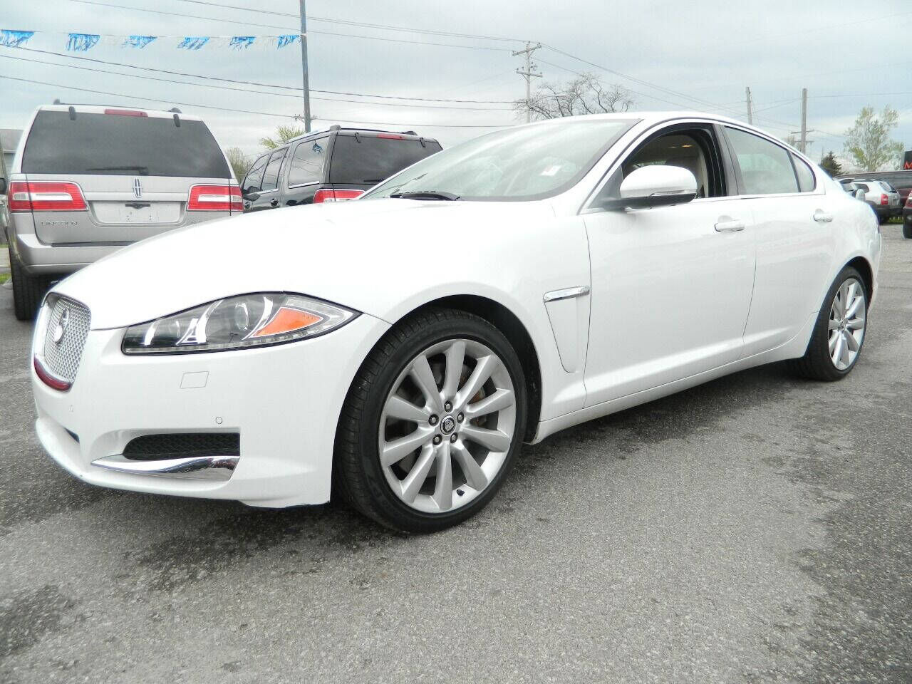 2013 JAGUAR XF