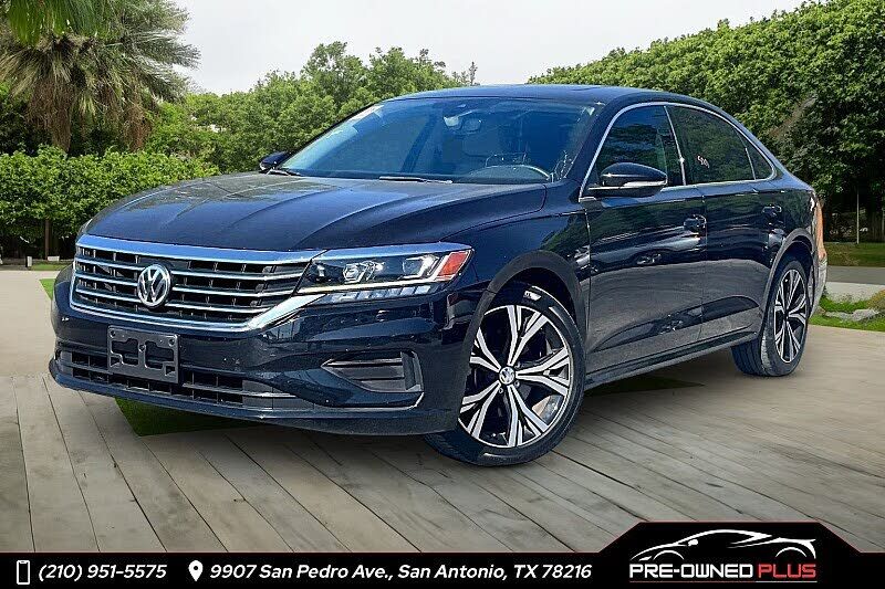 2022 VOLKSWAGEN Passat