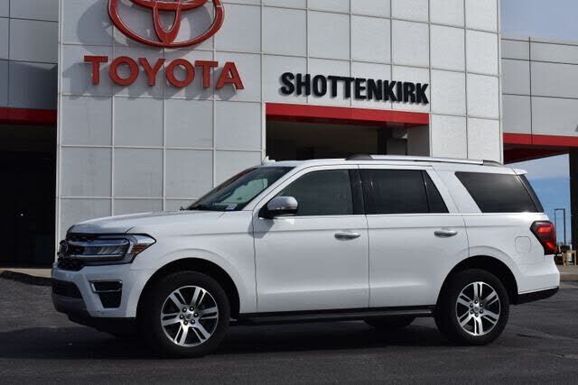 2024 FORD Expedition