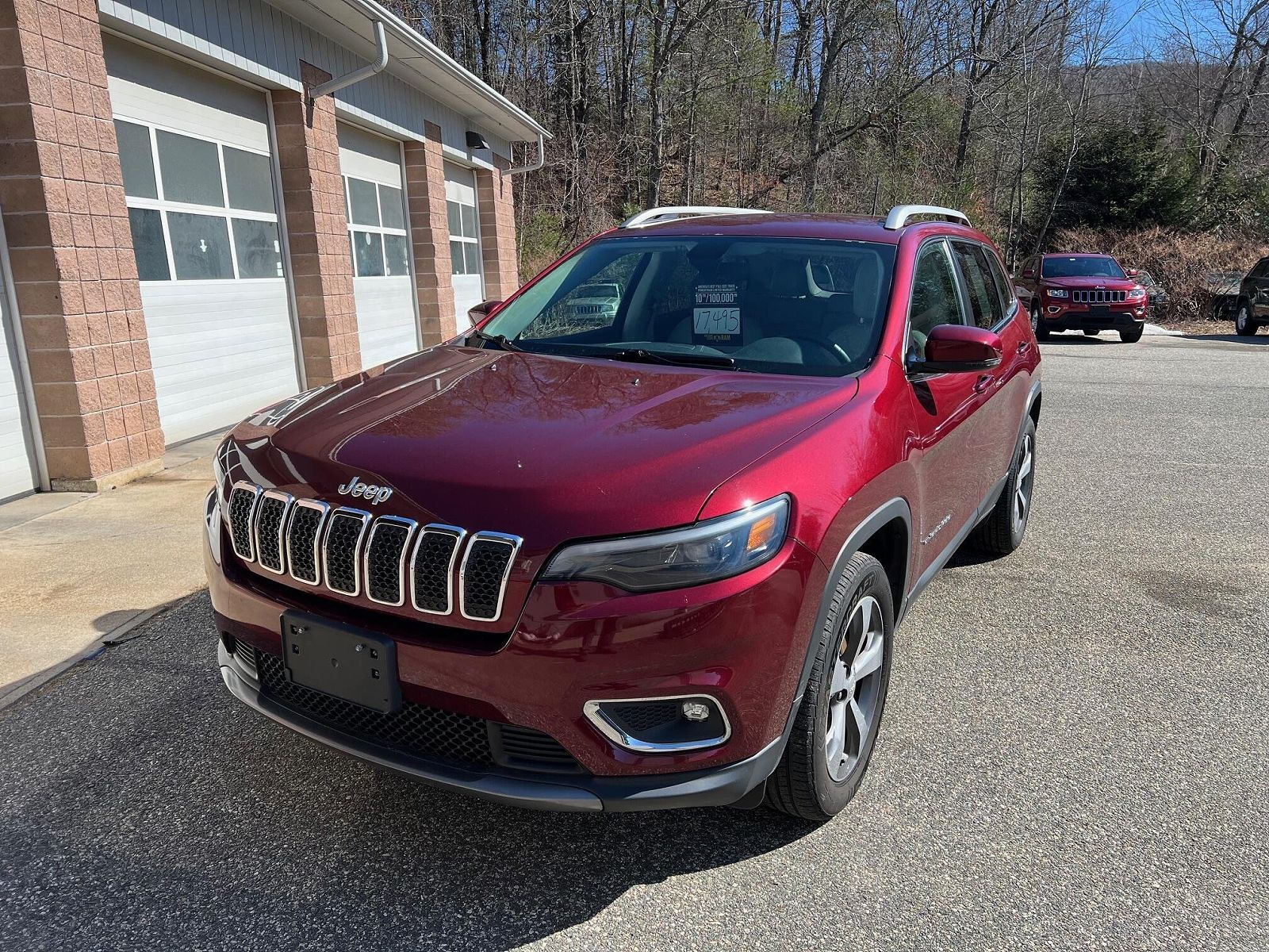 2019 JEEP Cherokee