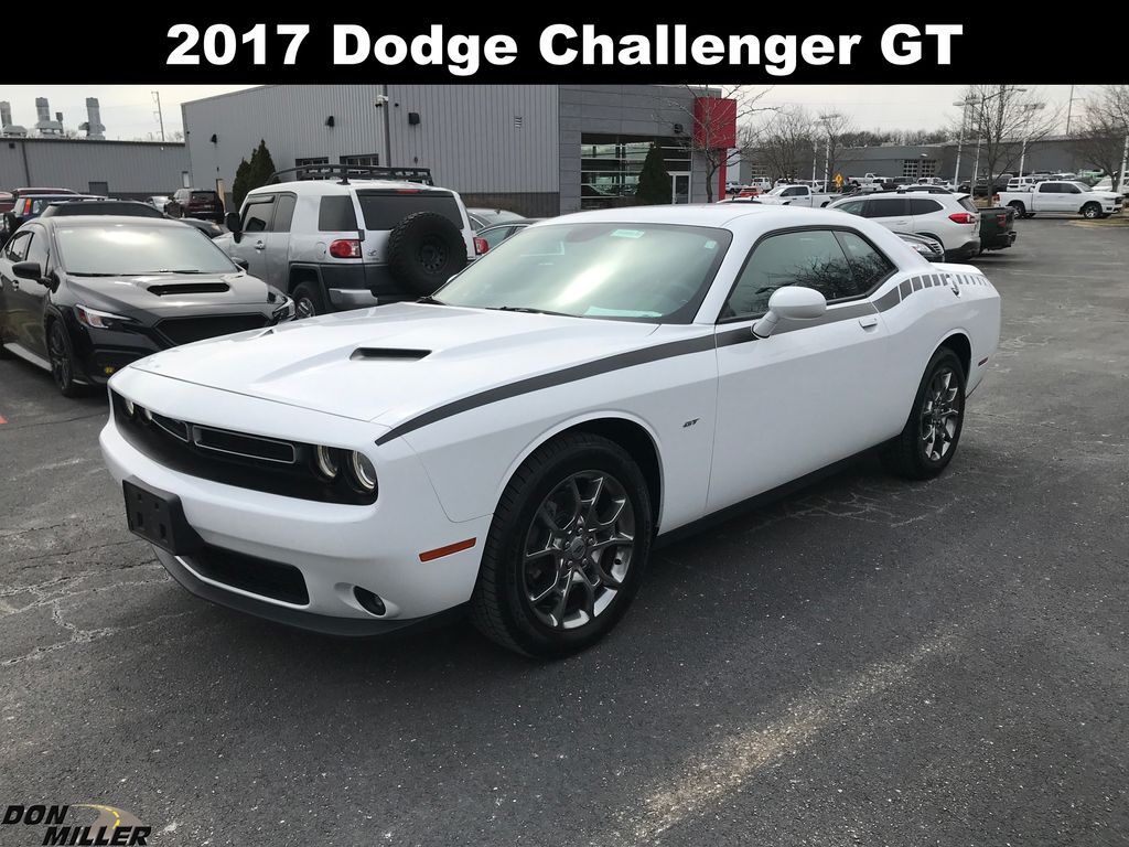 2017 DODGE Challenger