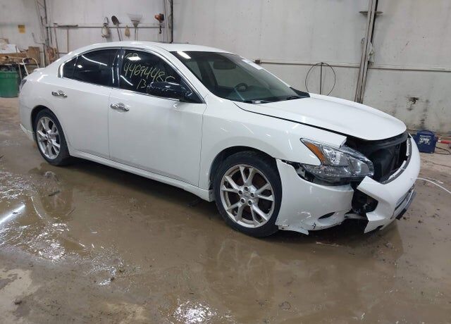 2013 NISSAN Maxima