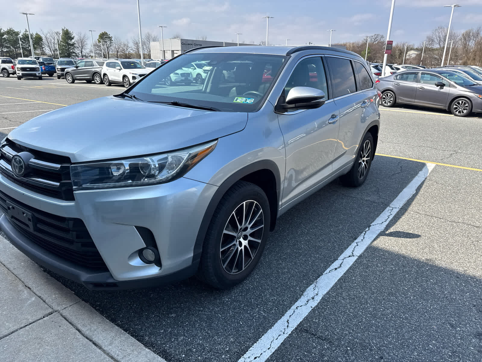 2018 TOYOTA Highlander