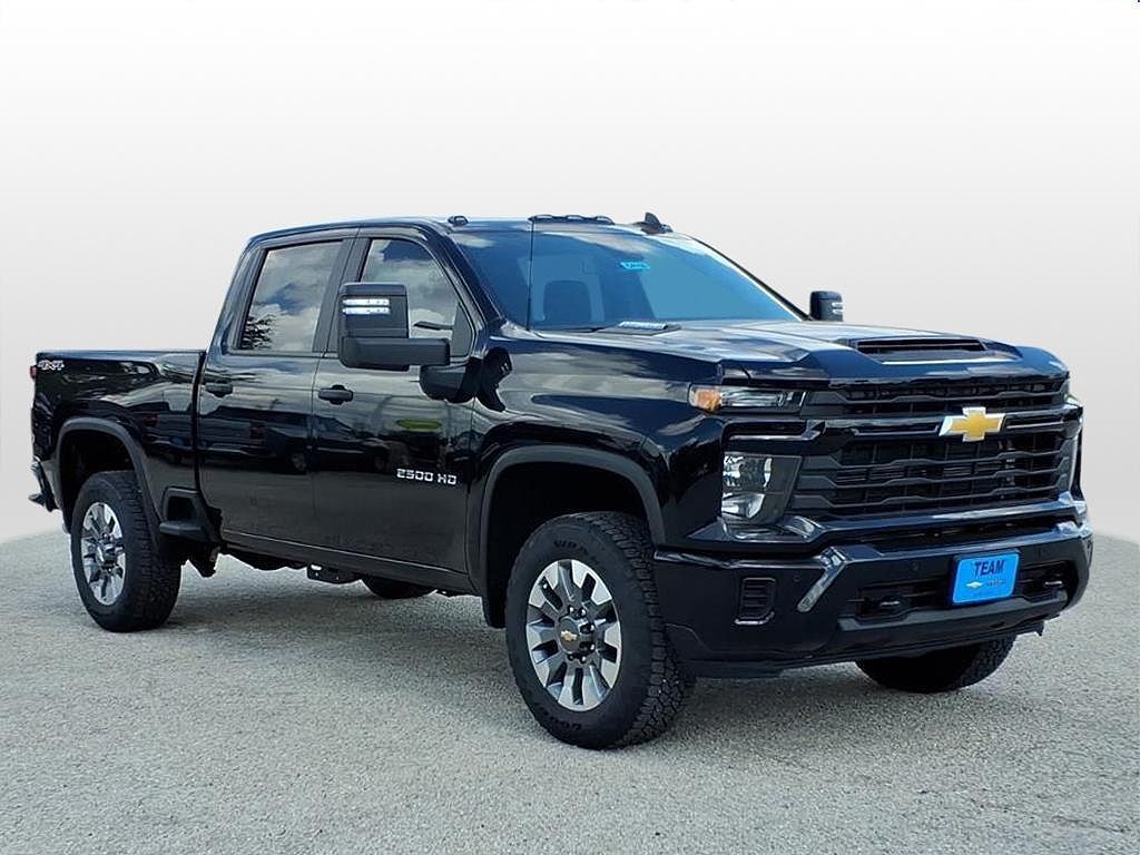 2026 CHEVROLET Silverado HD