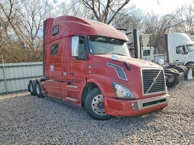 2018 VOLVO TRUCK VNL