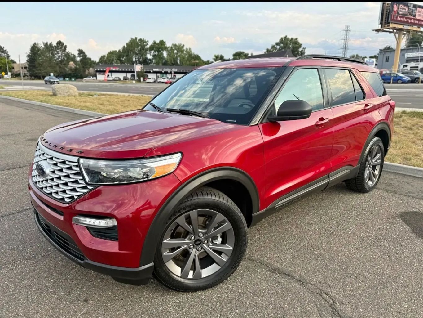 2021 FORD Explorer