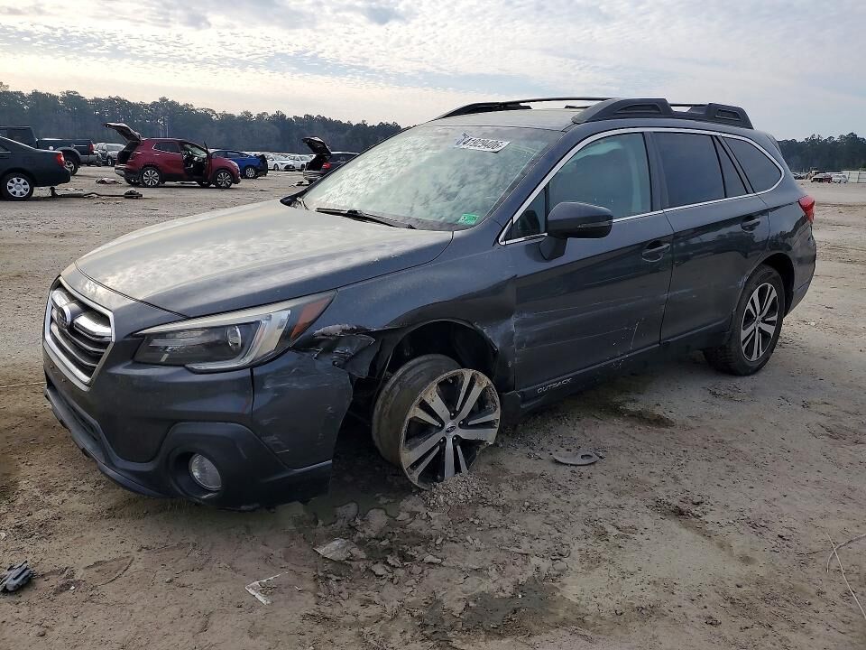 2018 SUBARU Outback
