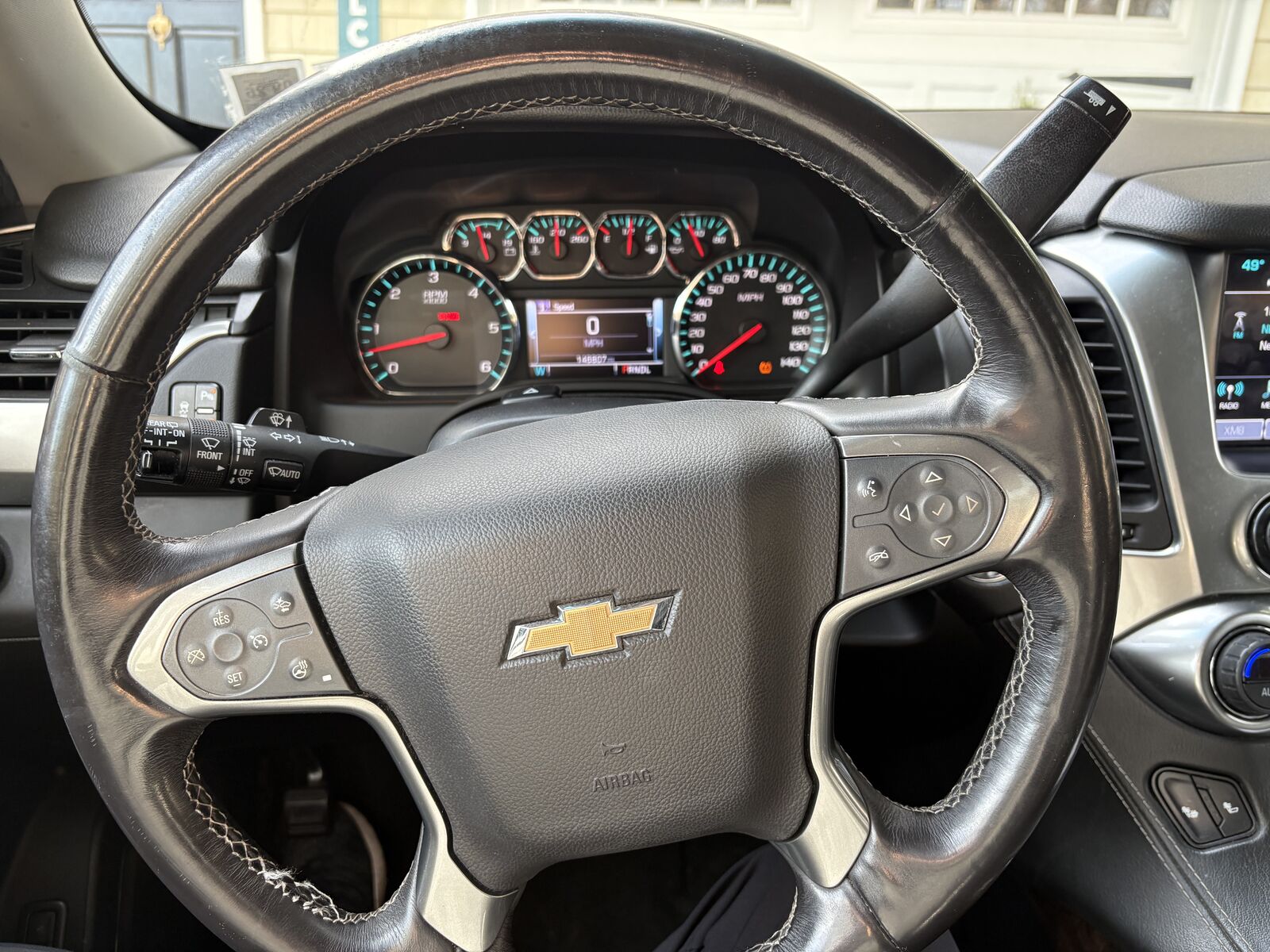 2017 CHEVROLET Suburban