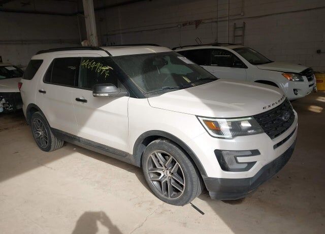 2017 FORD Explorer