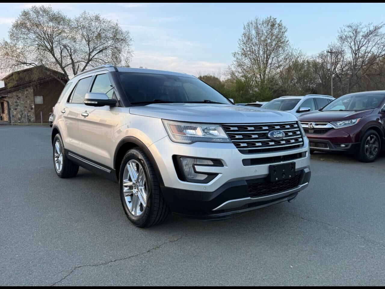 2017 FORD Explorer