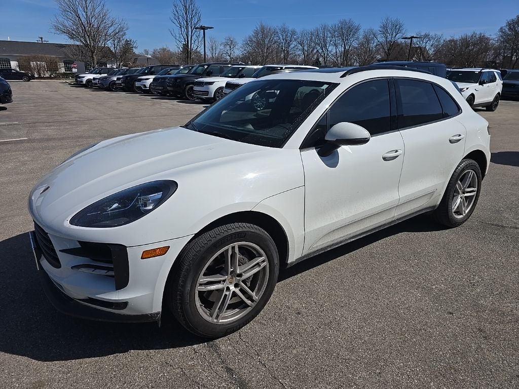2021 PORSCHE Macan