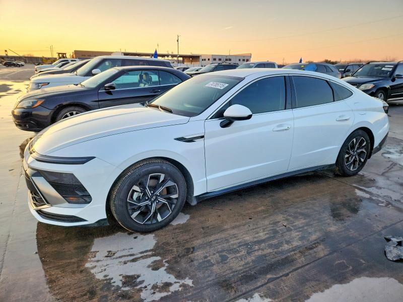 2025 HYUNDAI Sonata