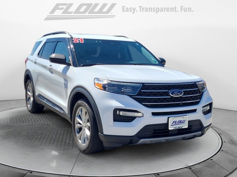2021 FORD Explorer