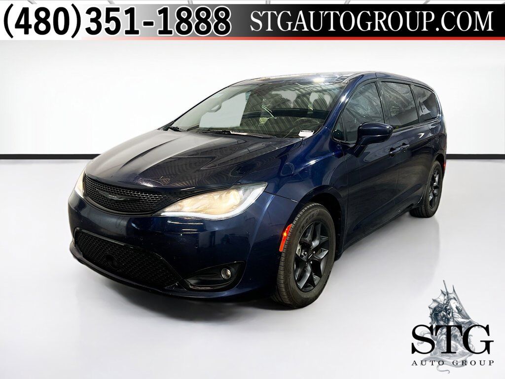 2020 CHRYSLER Pacifica