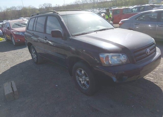 2005 TOYOTA Highlander