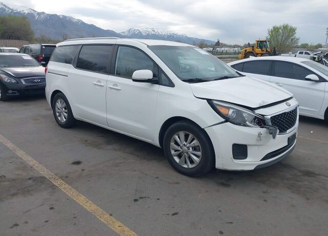 2016 KIA Sedona