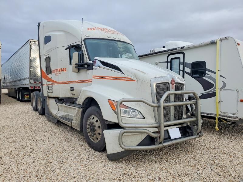 2023 KENWORTH T680