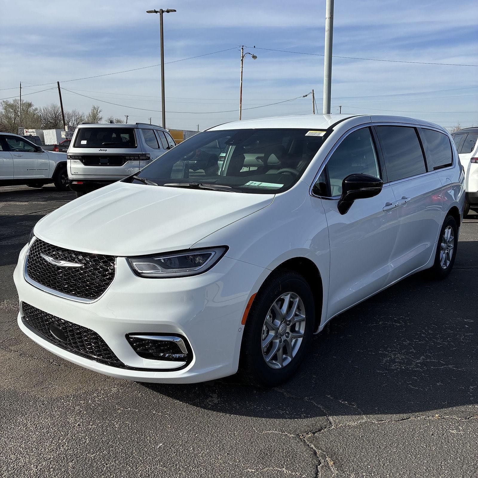 2026 CHRYSLER Pacifica