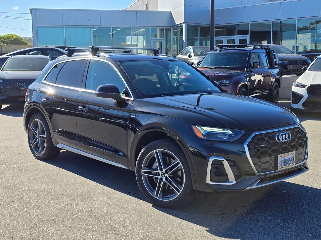 2021 AUDI Q5 e