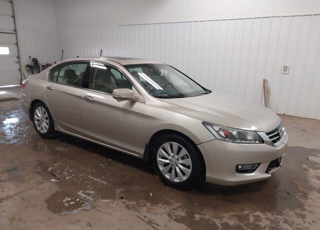 2013 HONDA Accord
