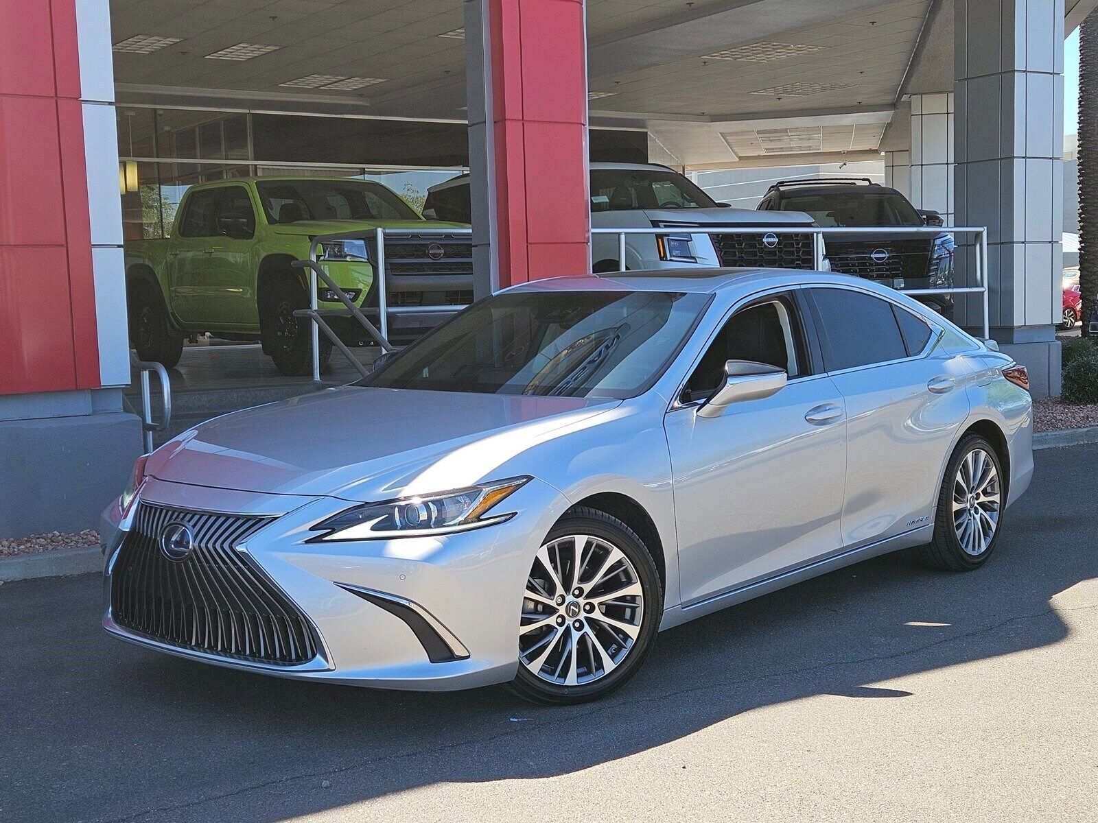 2020 LEXUS ES