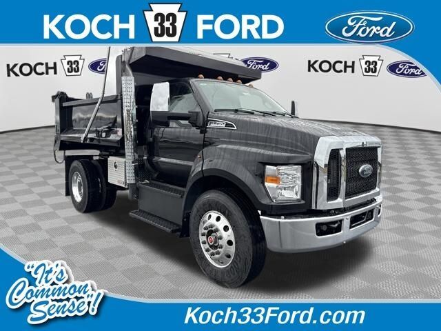 2027 FORD F-750