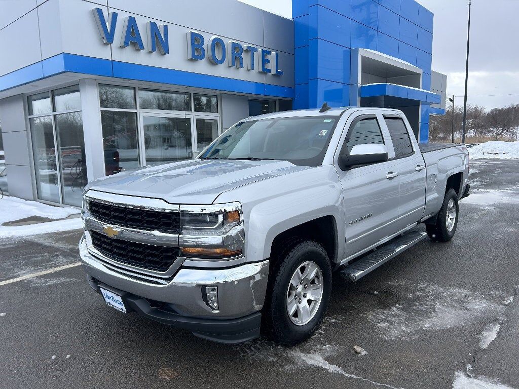 2018 CHEVROLET Silverado