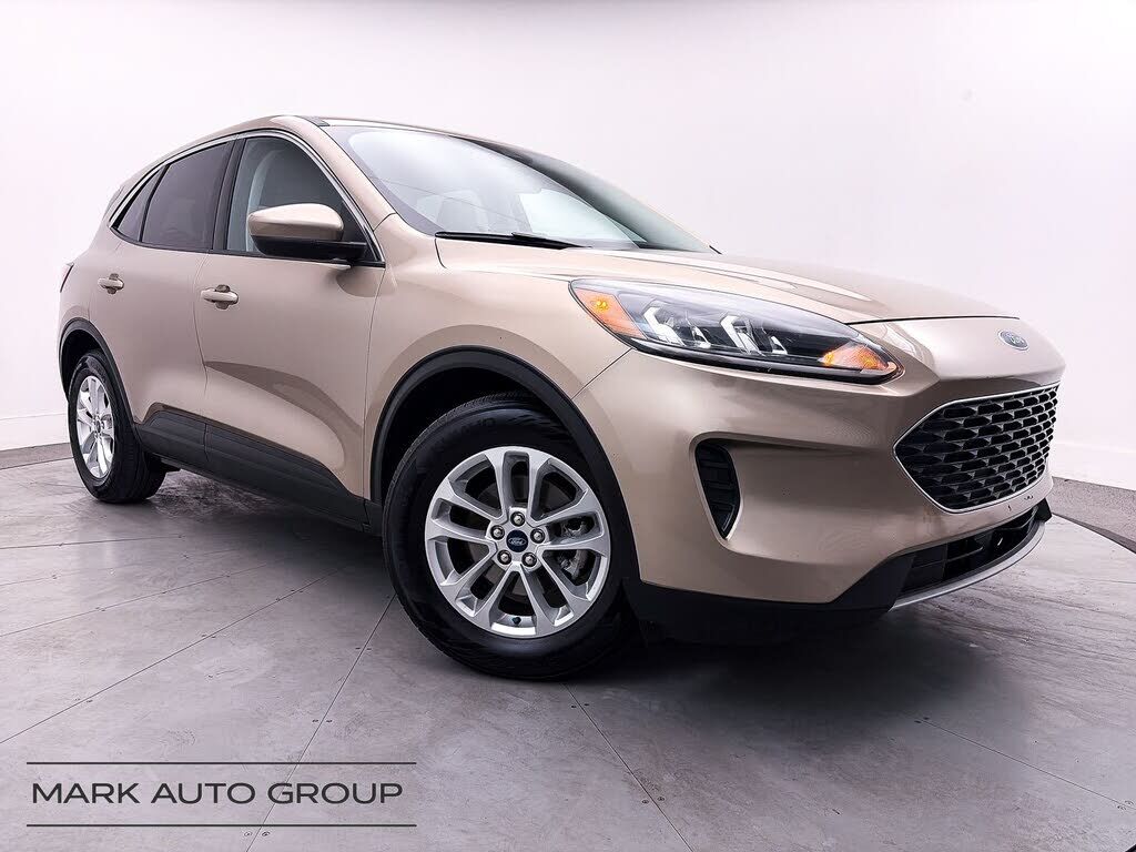2021 FORD Escape