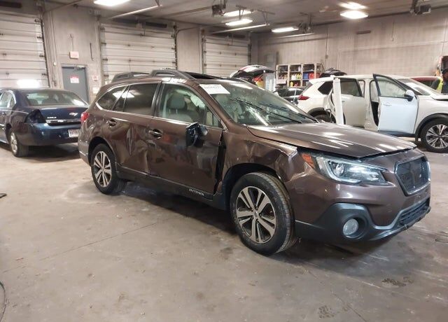 2019 SUBARU Outback