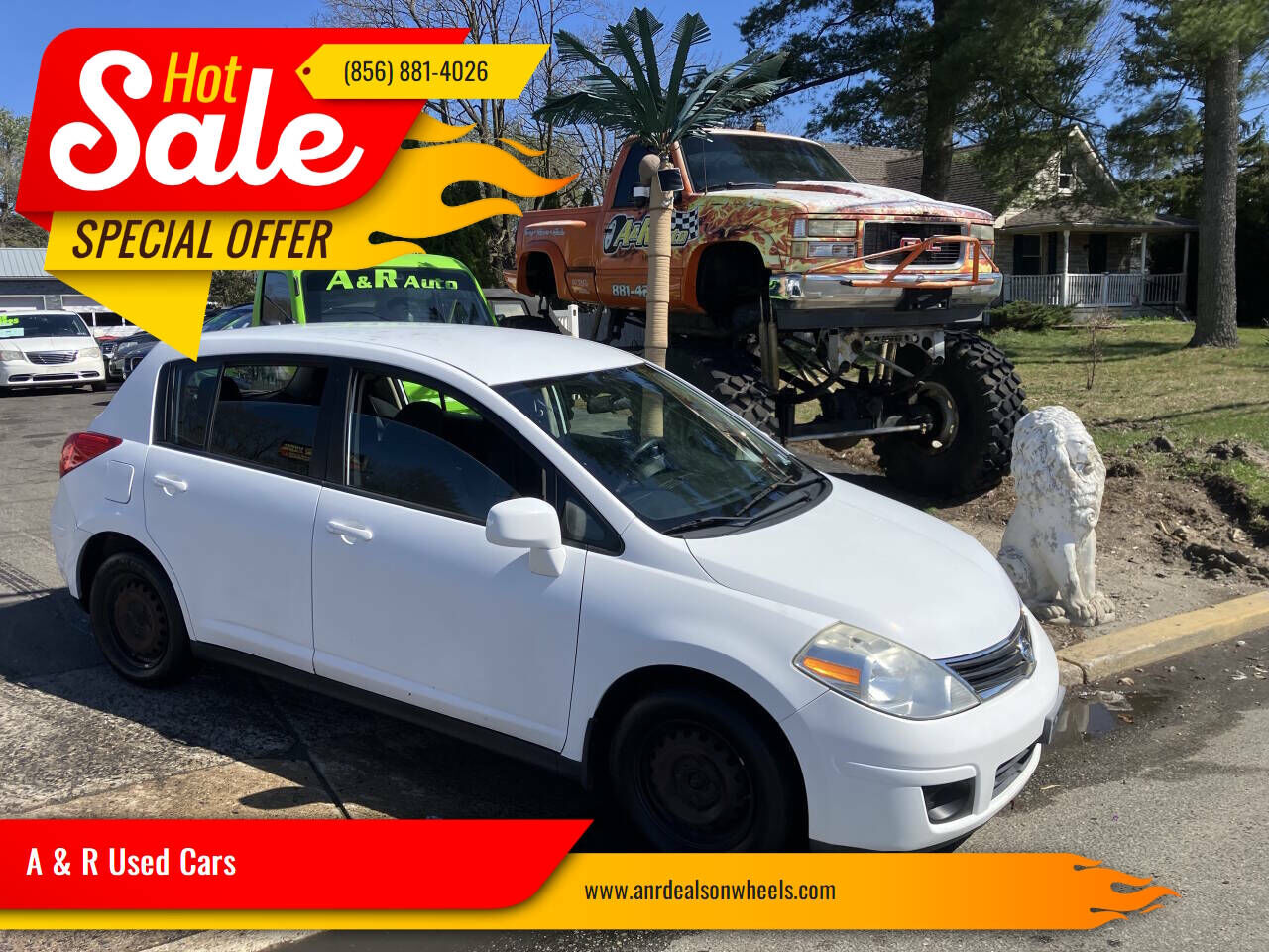 2011 NISSAN Versa